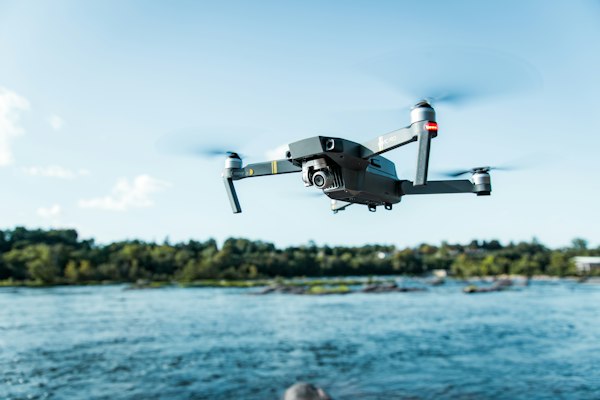 FPV goggles and Raptor drone
